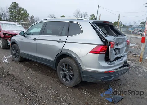 2024 Volkswagen Tiguan 2.0T Se/2.0T Wolfsburg Edition из США, поврежденный, VIN 3VV2B7AX1RM128797